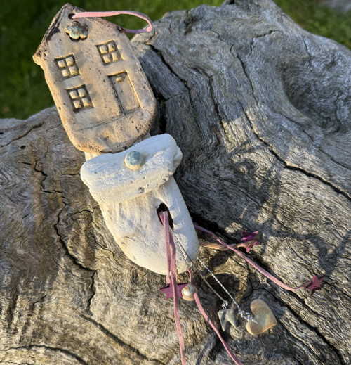 Driftwood - domecek