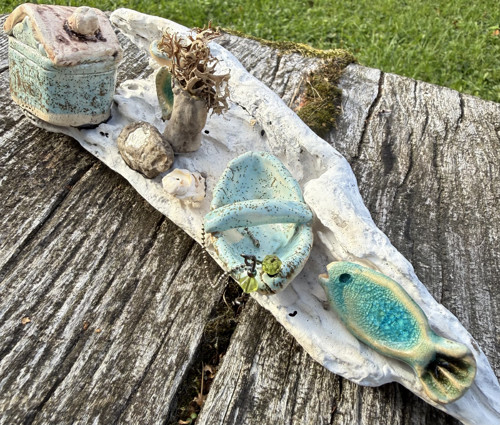 Keramika A Driftwood, Útes S loďkou
