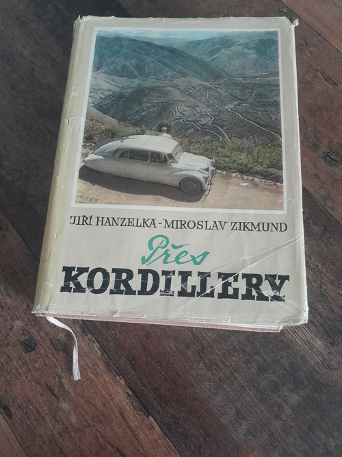 Přes Kordillery