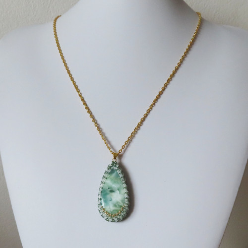 Zelený larimar na řetízku