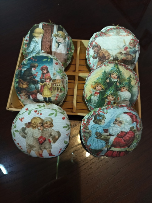 Vánoční ozdoby ve viktoriánském stylu