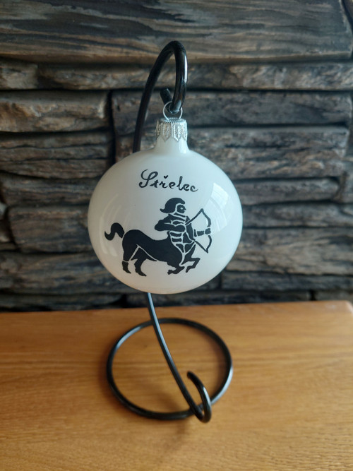 Malovaná skleněná koule bílá - Střelec