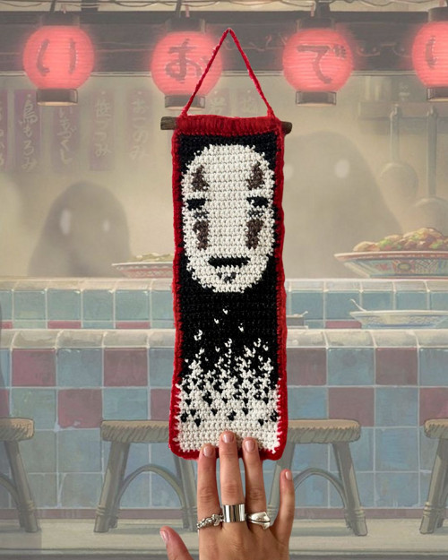 Tapiserie No-face ze Spirited Away ze secondhand p