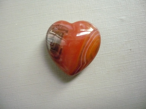 Nevrt. srdíčko 25 mm - sardonyx, č.60f