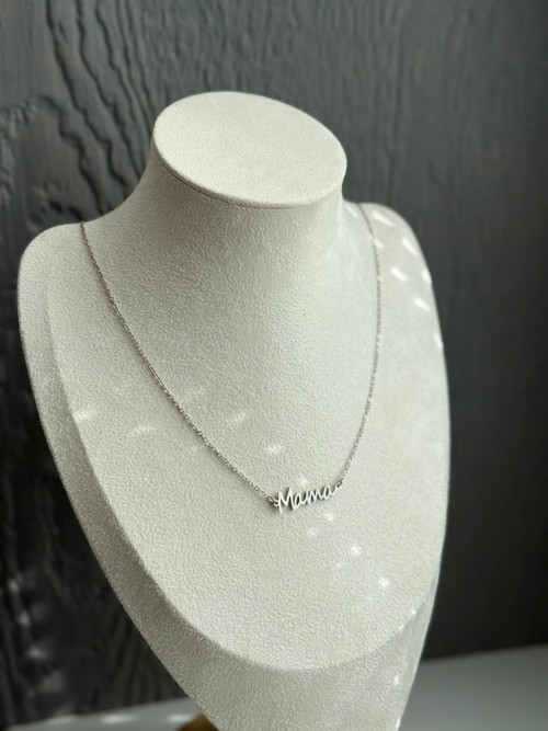 Minimalistický náhrdelník „Mama“ ?