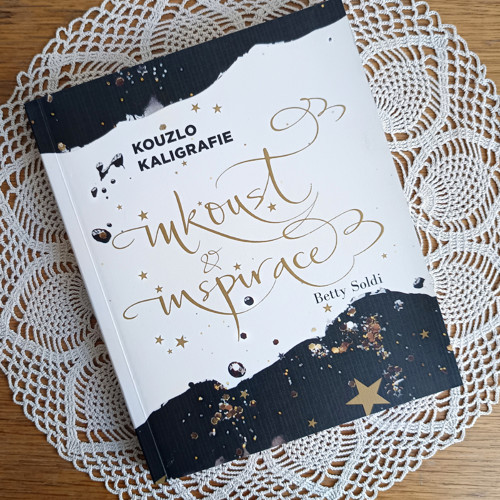 Kouzlo kaligrafie: Inkoust a inspirace