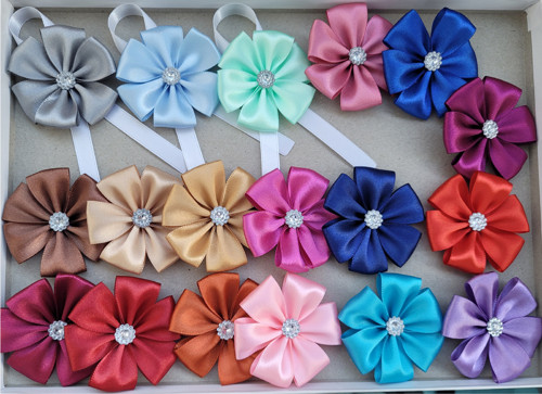 1x střední kanzashi - kotiliony - taneční