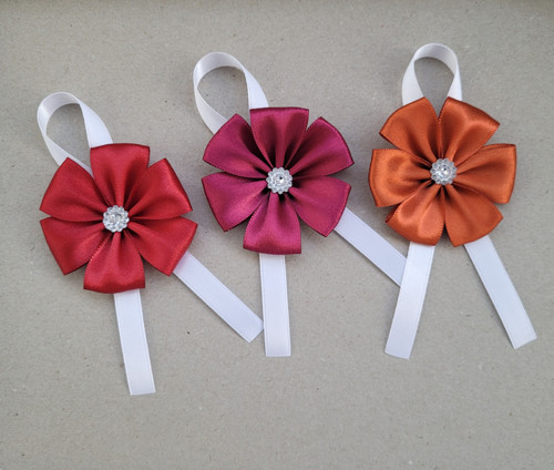 3x střední kanzashi - kotiliony - taneční SKLADEM