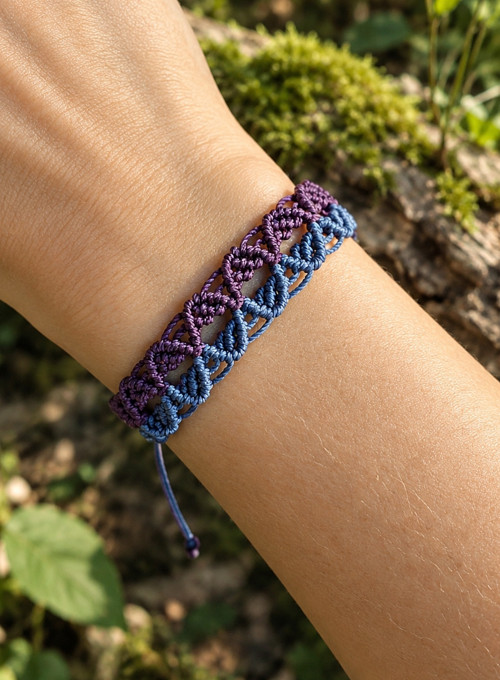 Macramé náramek, fialová - modrá