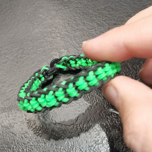 Rainbow loom