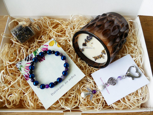 Handmade levanduľový darčekový box s náramkom, svi