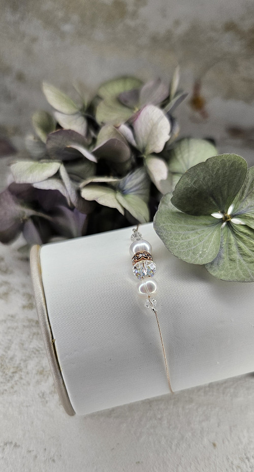 Náramek s říčními perličkami a SWAROVSKI