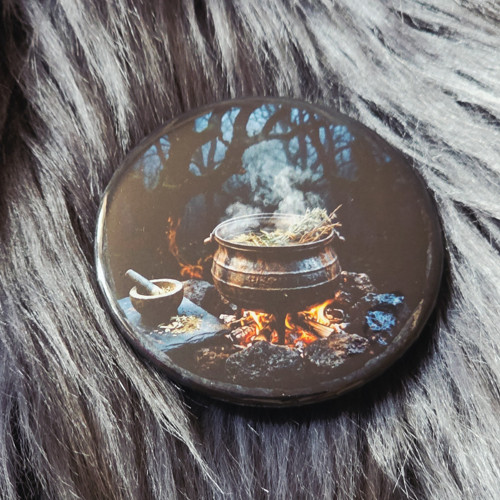 Samhain placka 44mm – Rituální kotel
