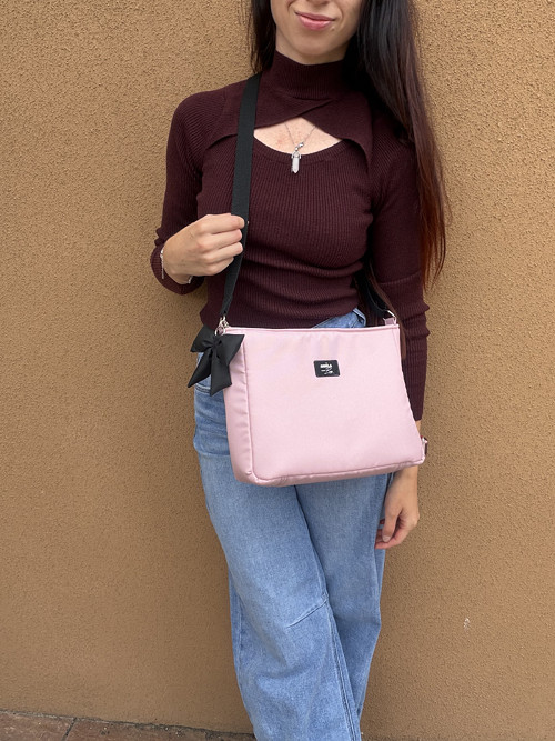 Crossbody kabelka Carmen starorůžová