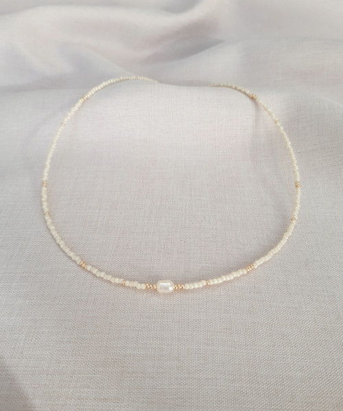 Krémový Choker Náhrdelník S Říční Perlou