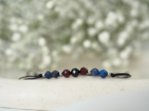 Náramek z minerálů/// lapis lazuli, granát, spinel