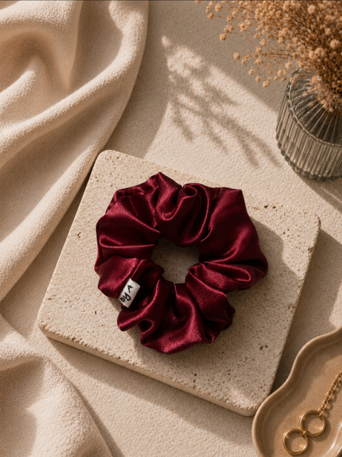 Saténová gumička scrunchie - bordó