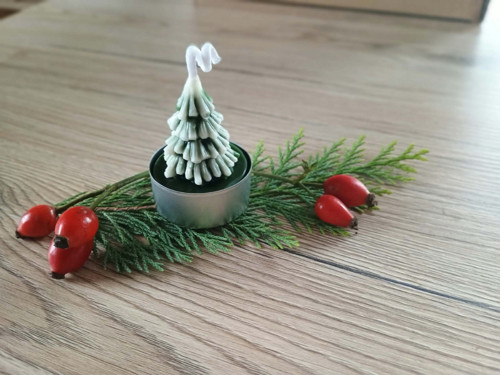 Čajová svíčka smrček