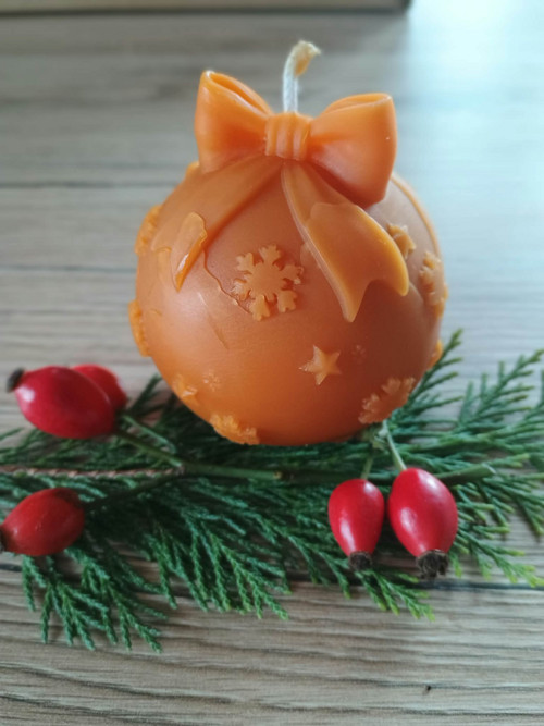 Svíčka "Koulička mašle" oranžová