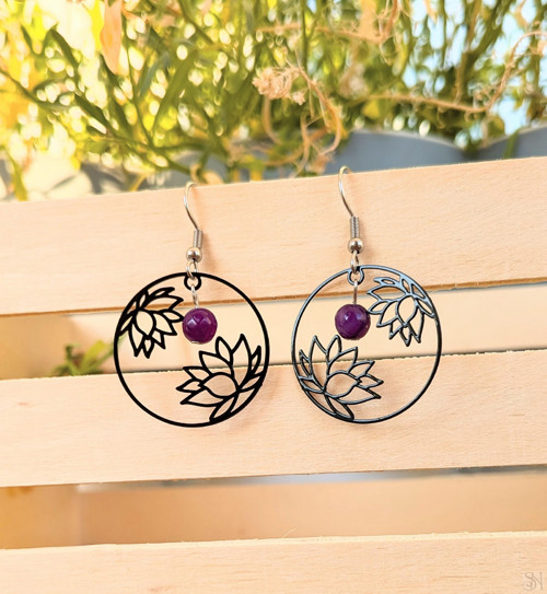 Handmade lotosové náušnice s liečivým kameňom achá