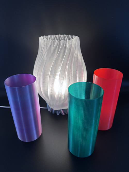 Designová stolní lampa Flora