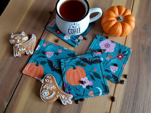 Podkafíčka, prostírání - dýně a můry
