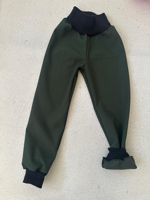 Khaki softshellové kalhoty vel 110