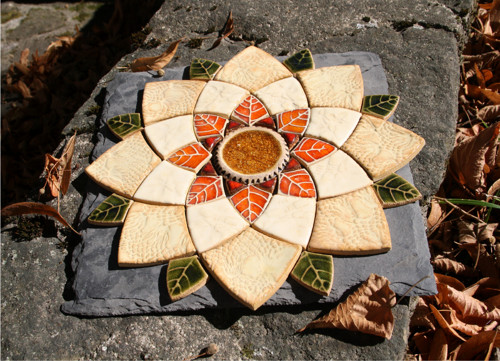 Mandala z keramických komponentů 149