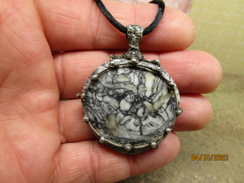 Talisman ,, Jin - Jang " — foto 1