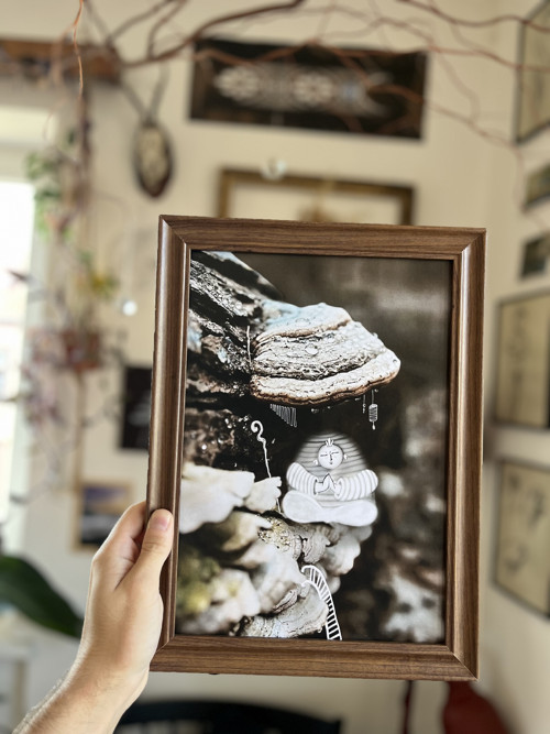 Tisk autorské ilustrace Šamanka Choroška v rámečku