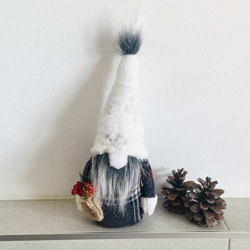 Skřítek s čepicí kostkovaný cca 24 cm
