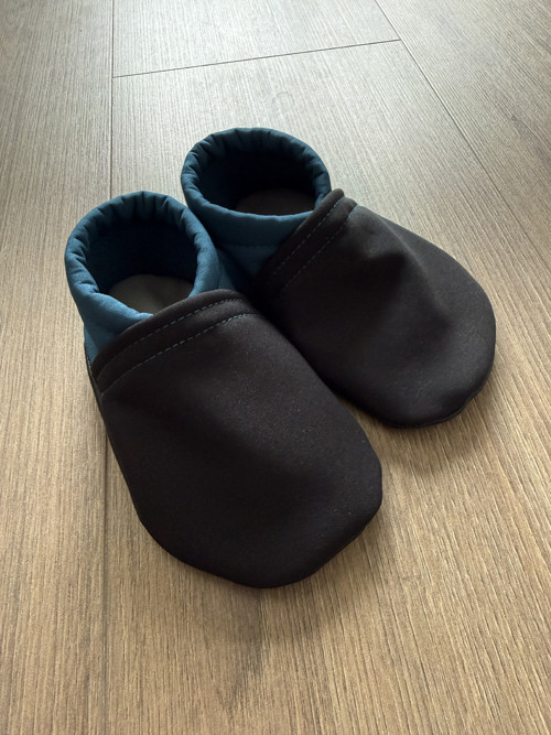 Softshellové capáčky