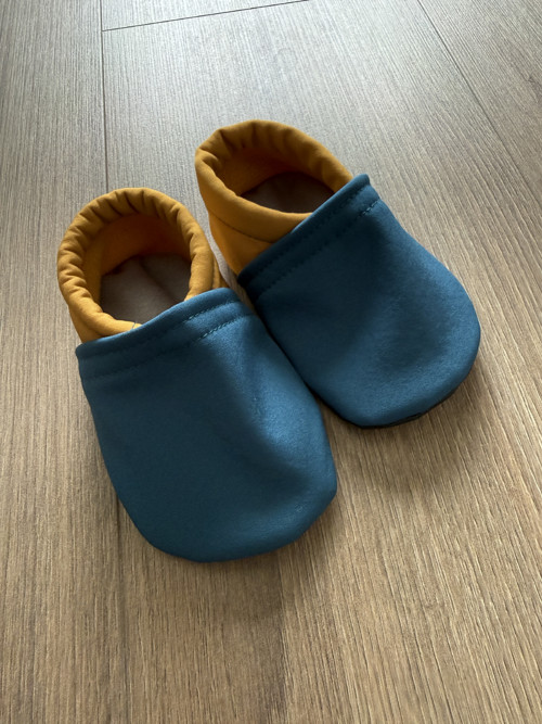 Softshellové capáčky
