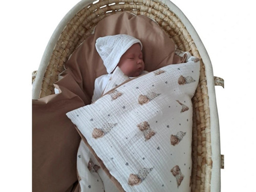 Péřová zavinovačka - mušelín medvídci s hnědou