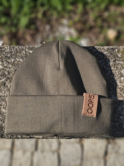 44–62 cm | Beanie – khaki