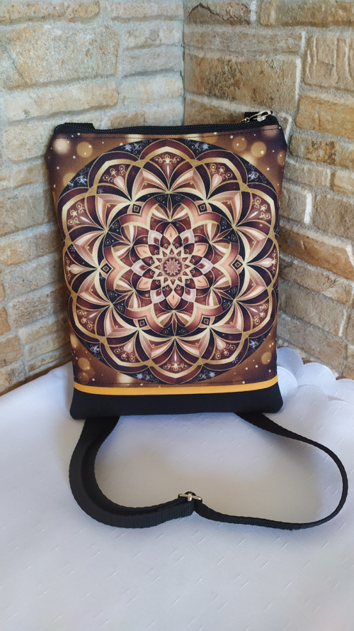 Mandala hnědá - příruční kabelka