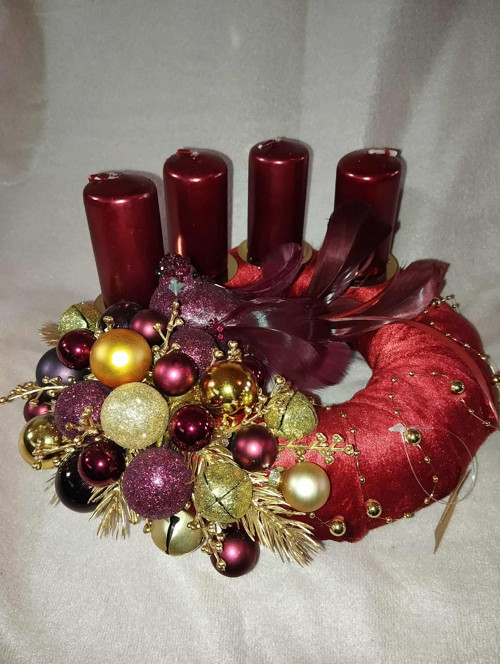 Luxusní sametový adventní věnec vínový 27 cm