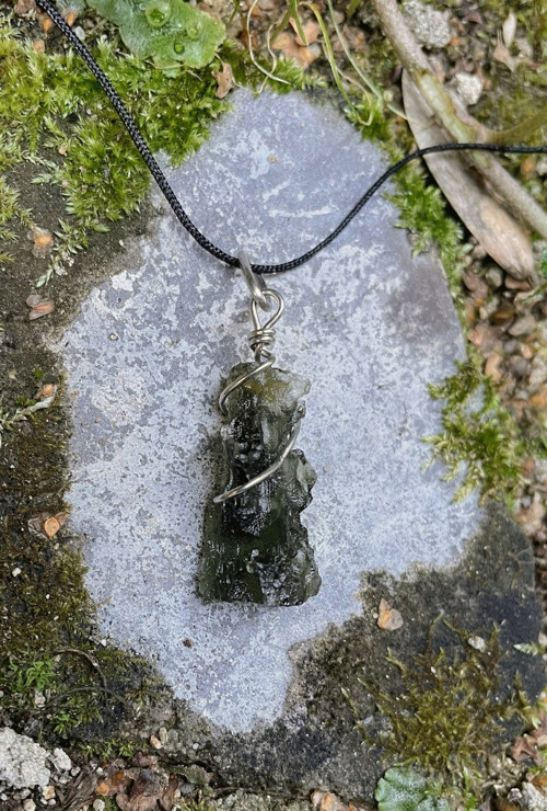 Vltavín - Moldavite - celková váha 2,31g