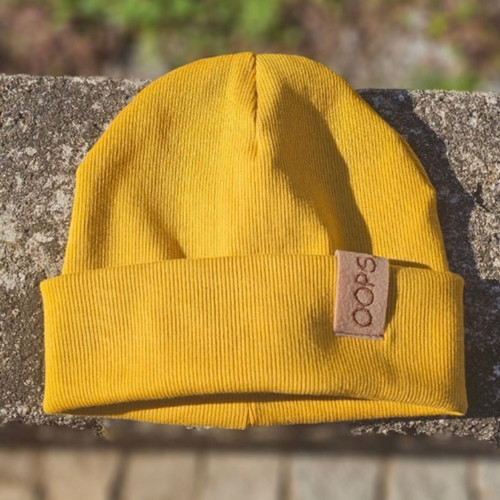 44–54 cm | Beanie – hořčicová