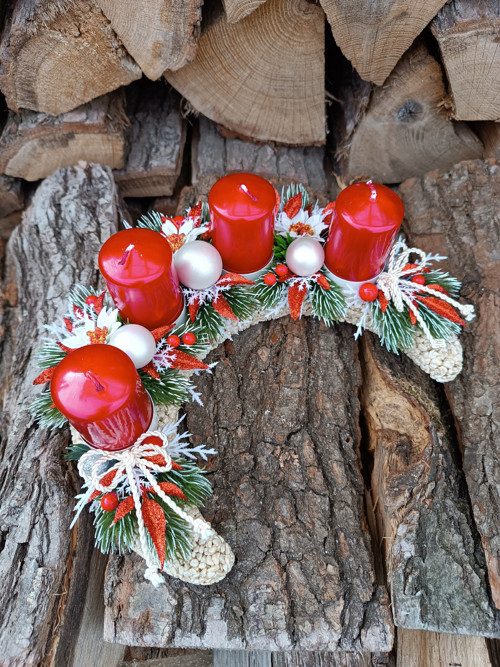 Adventní měsíc