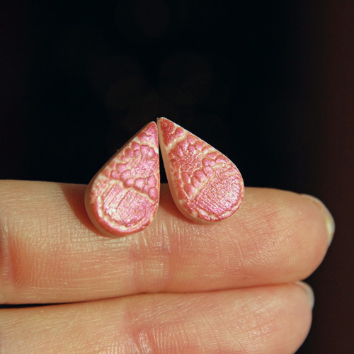 Krajkové kapky (fimo pecky)