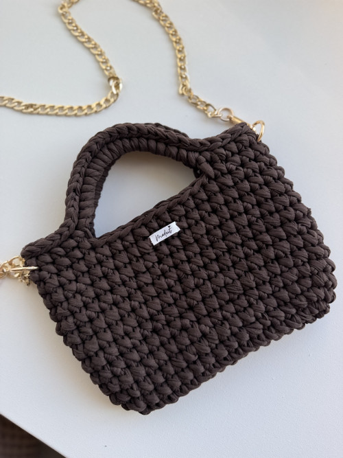 Crossbody háčkovaná kabelka - tmavě hnědá