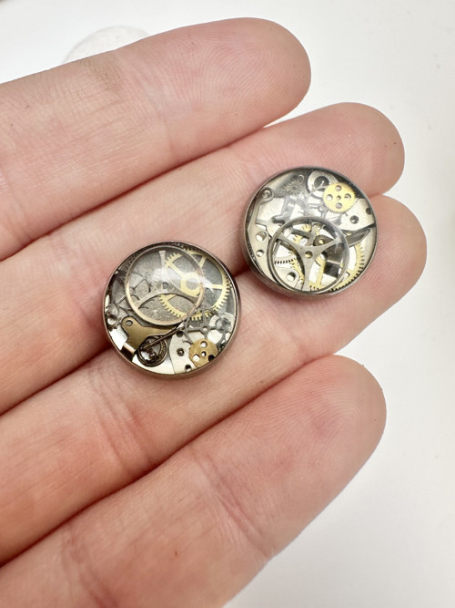 NEREZ 1,4 cm steampunk náušnice