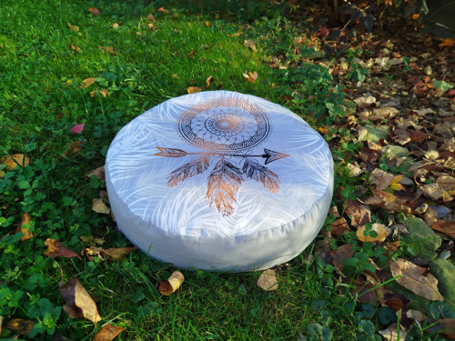 Meditační podsedák "LAPAČ SNŮ" špalda/pohanka