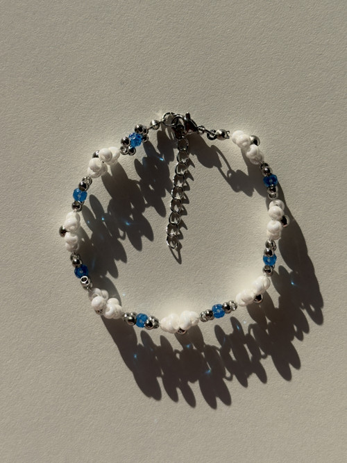 Beaded Flower Bracelet - Blue