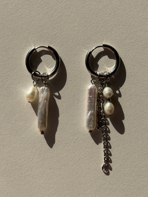 Elongated Pearl Earrings - Silver