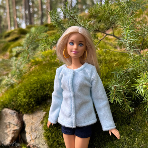 Plyšová mikina pro Barbie - světle modrá