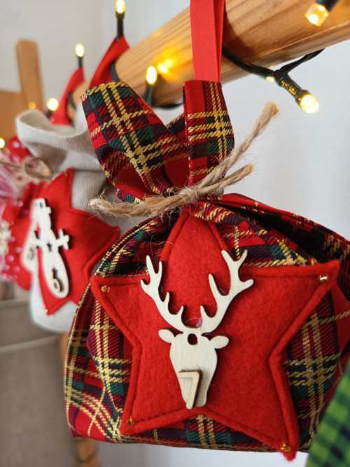 Adventní pytlíčkový kalendář — foto 1