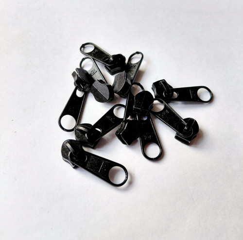 2ks jezdec - 5mm, pro spirálový zip
