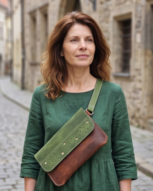 Kožené crossbody Mech